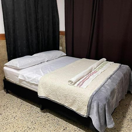 Casa Al Frente Del Pueblito Paisa Apartment Medellin Ngoại thất bức ảnh
